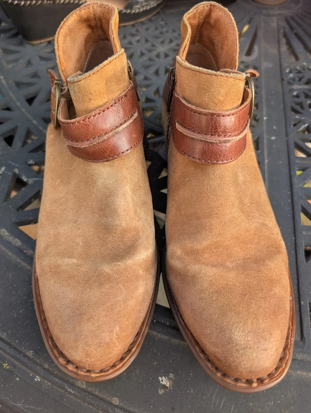 Born Women's Ankle Boots Size 6